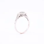 Pierścionek vintage z brylantami w białym złocie - próba 585 - obrazek 2