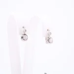 Kolczyki z diamentami z białego złota – Próba 585